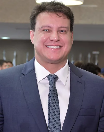 Foto de rosto de Felipe Camarão