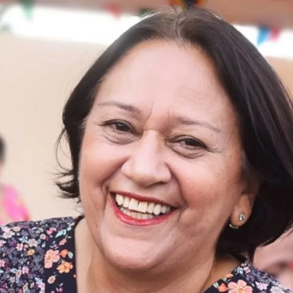 Foto de rosto de Fátima Bezerra