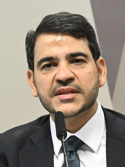 Foto de rosto de Jorge Messias