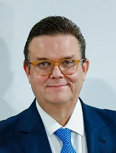 Foto de rosto de Wolney Queiroz